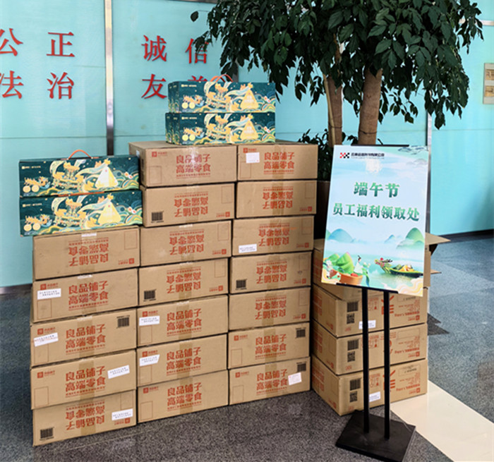 8faaabbf6f_副本.jpg